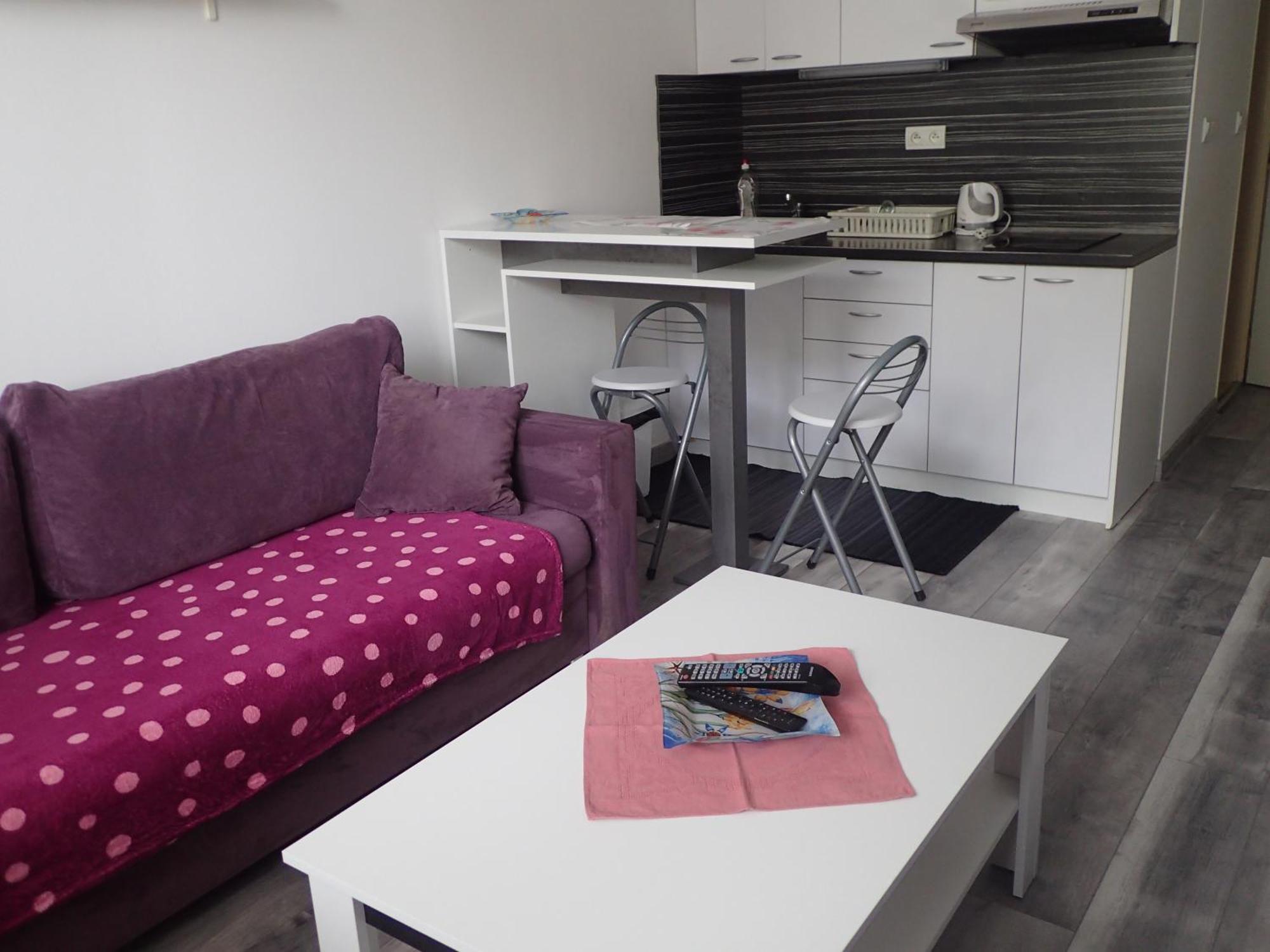 Cozy Apartment Bratislava Exterior photo